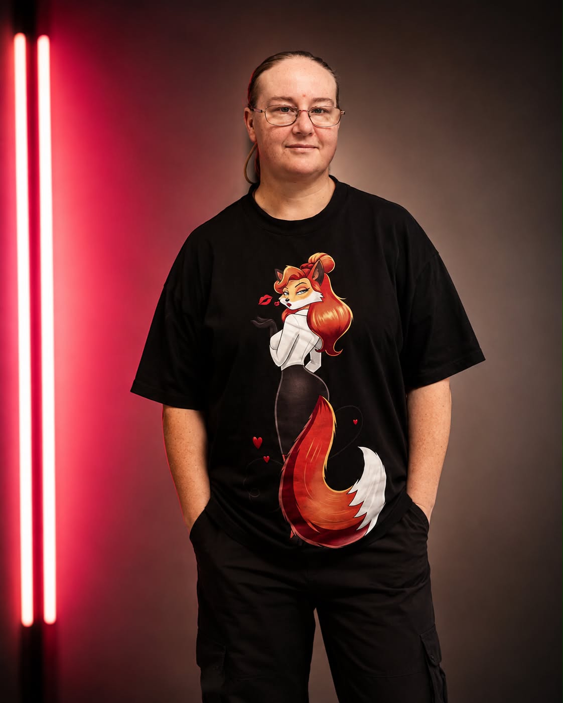 🦊 SLOANE FOX — FEMALE FOX EDITION - Premium 280gsm Heavyweight Tee